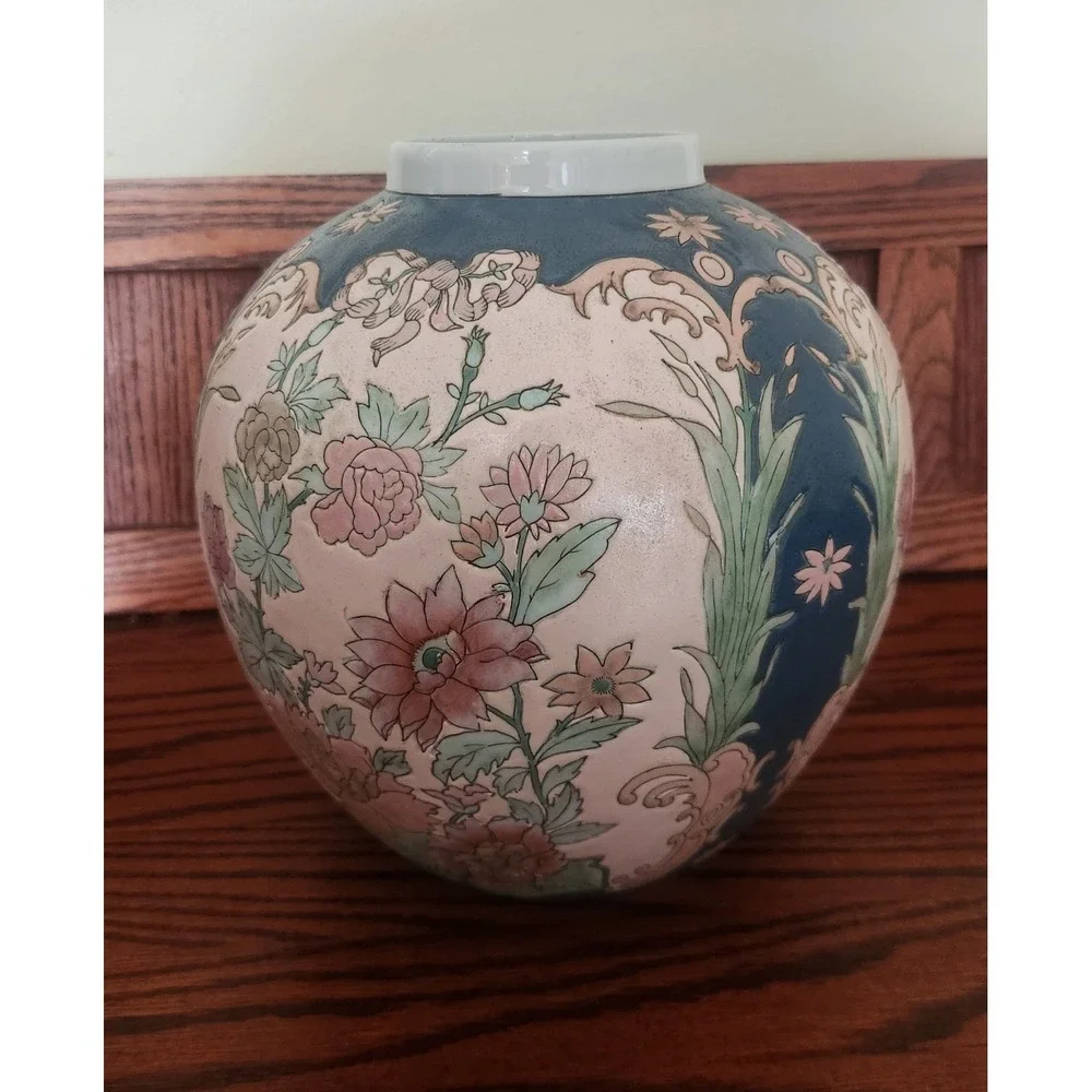 Beautiful Vintage Clue And Pink Floral Ceramic Vase Made In China